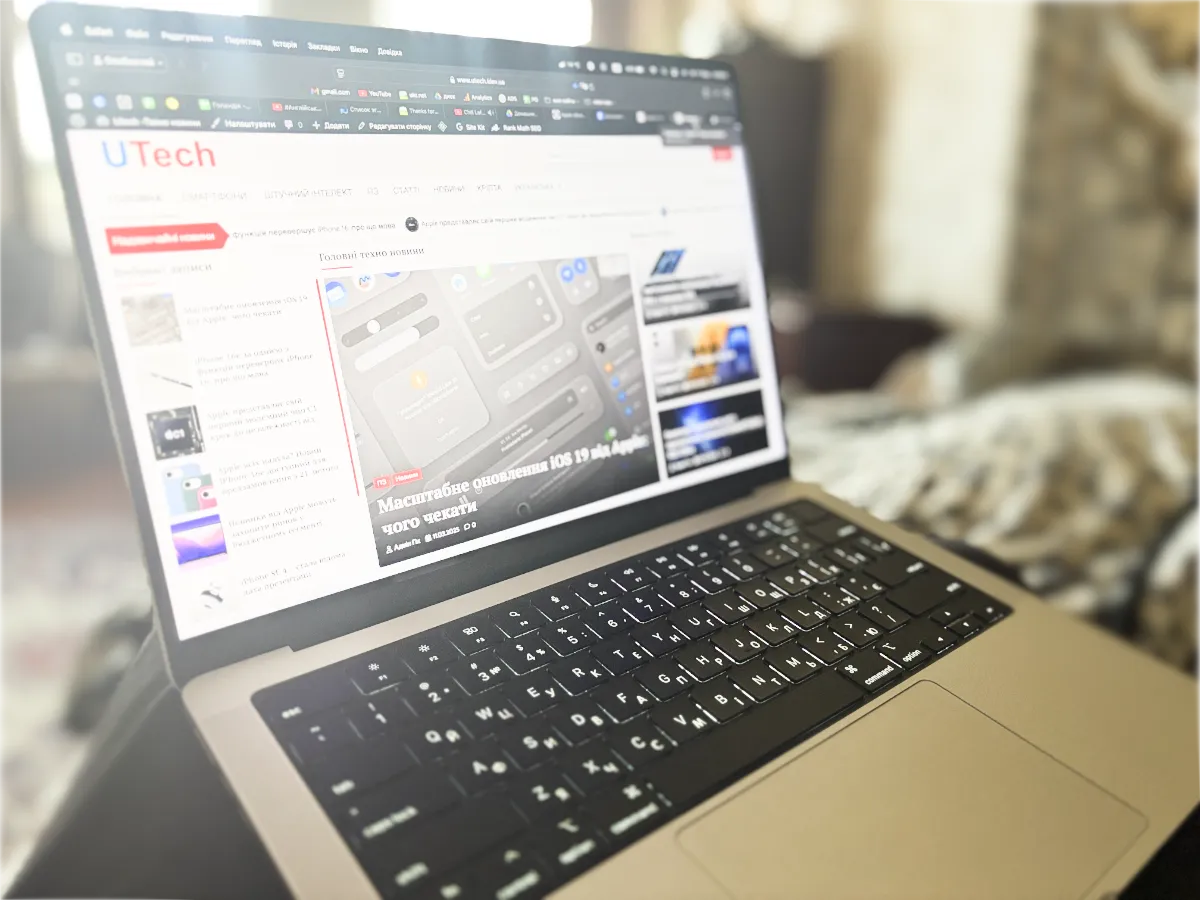 MacBook Air M4, Mac Studio, iPad Air - новинки від Apple вже в продажу 11 MacBook Air M4, Mac Studio, iPad Air - новинки від Apple вже в продажу/ Фото Альохіна Олена
