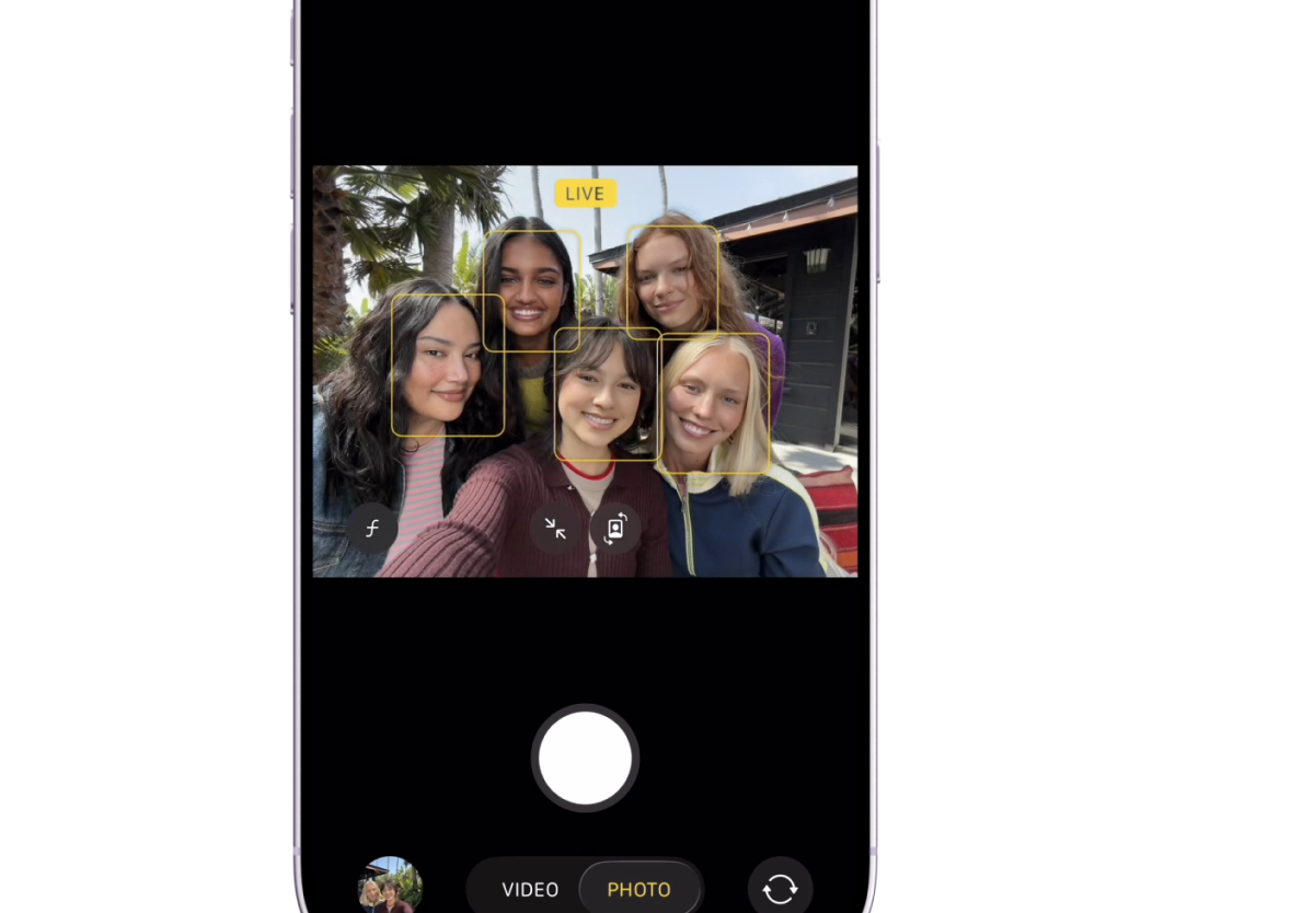 iPhone 17 vs iPhone 16 Pro Max: какой выбрать в 2026 году 4 Selfie camera
