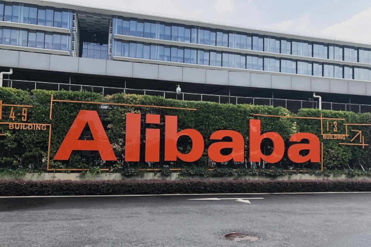 США б'ють по техгігантах: Alibaba та BYD до «чорного списку» армії Китаю 5 США б'ють по техгігантах: Alibaba та BYD до «чорного списку» армії Китаю