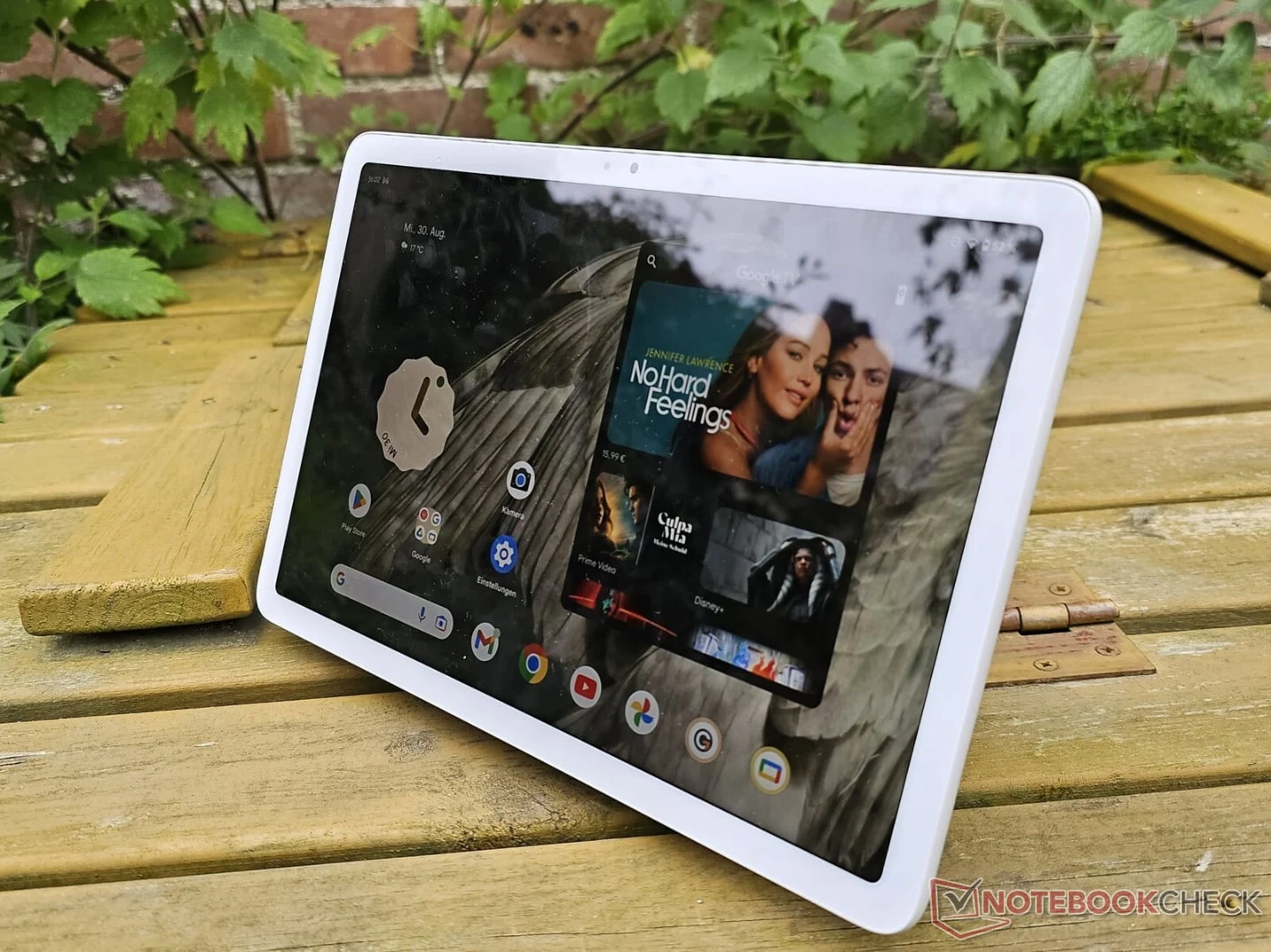 google pixel tablet 1