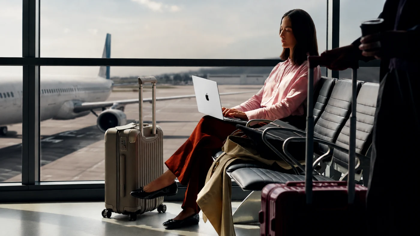 MacBook Pro чи MacBook Ultra: що насправді зміниться цієї осені/ source uitech.com.ua Apple.com