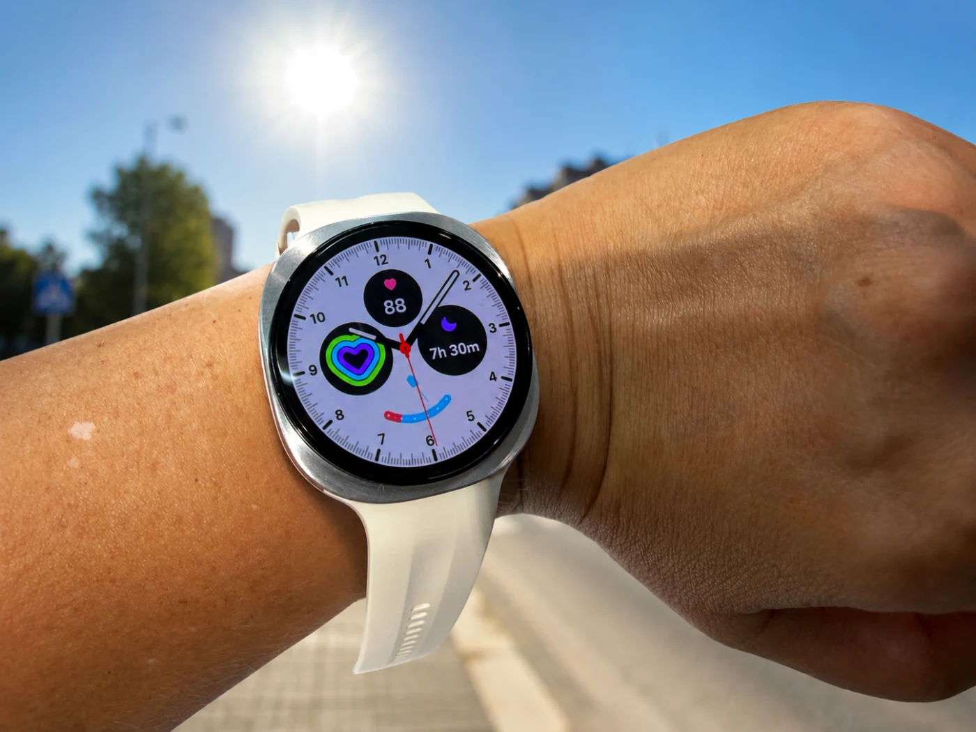Samsung Galaxy Watch9. Фото uitech.com.ua