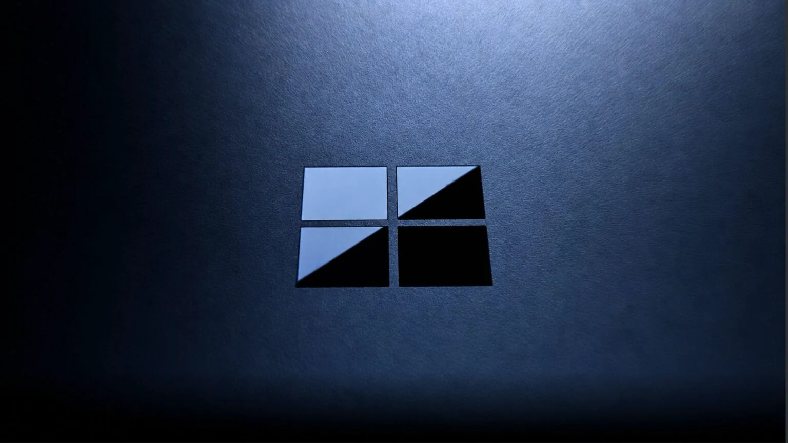 Microsoft показала Surface Laptop Ultra і нову Windows: що представили на події 7 жовтня